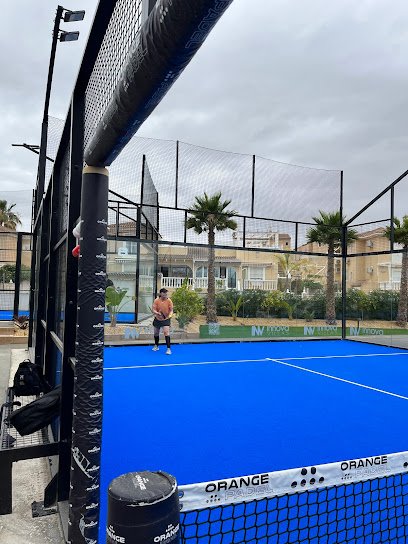 Orange Padel Nordic, S.L. en Orihuela Costa