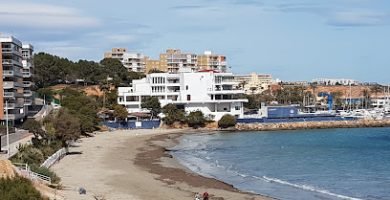 Playas de Orihuela Costa en Orihuela Costa 5 Playa Barranco Rubio en Orihuela Costa