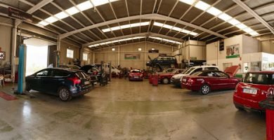 Reparación de Vehículos en Orihuela Costa 2 Talleres Vegadiesel Castrol Service en Orihuela Costa